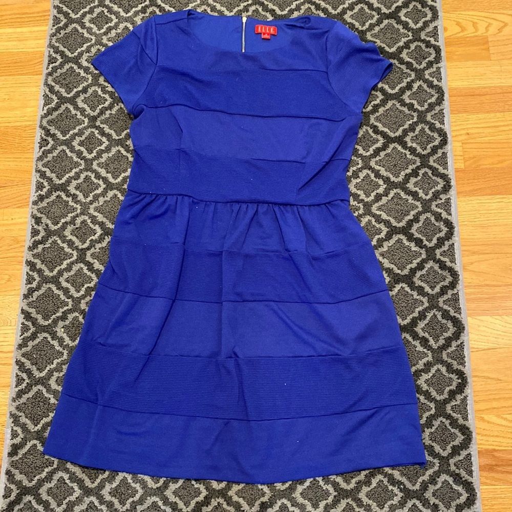 Royal blue dress size 16, Elle brand zip back